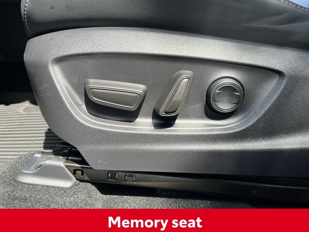 Used 2025 White Toyota XLE image 16
