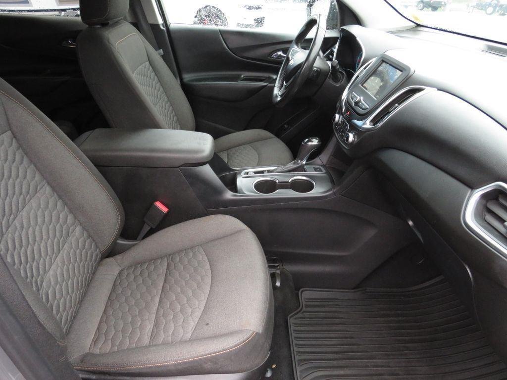 Used 2019 Pepperdust Metallic Chevrolet LT image 16