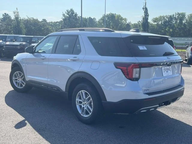 New 2026 White Ford Active image 4