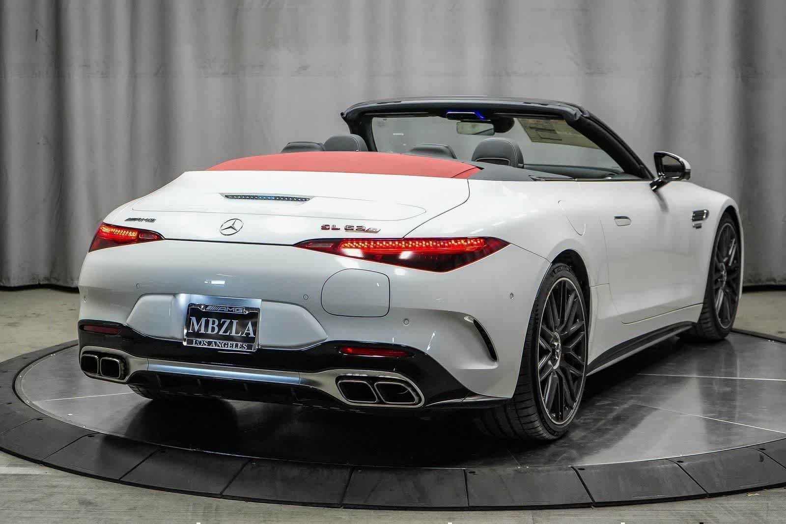New 2025 MANUFAKTUR Moonlight White Metallic Mercedes-Benz AMG® SL 63 S E Performance Roadster image 58
