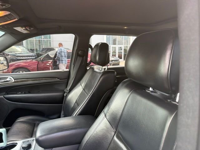 Used 2016 White Jeep High Altitude image 7