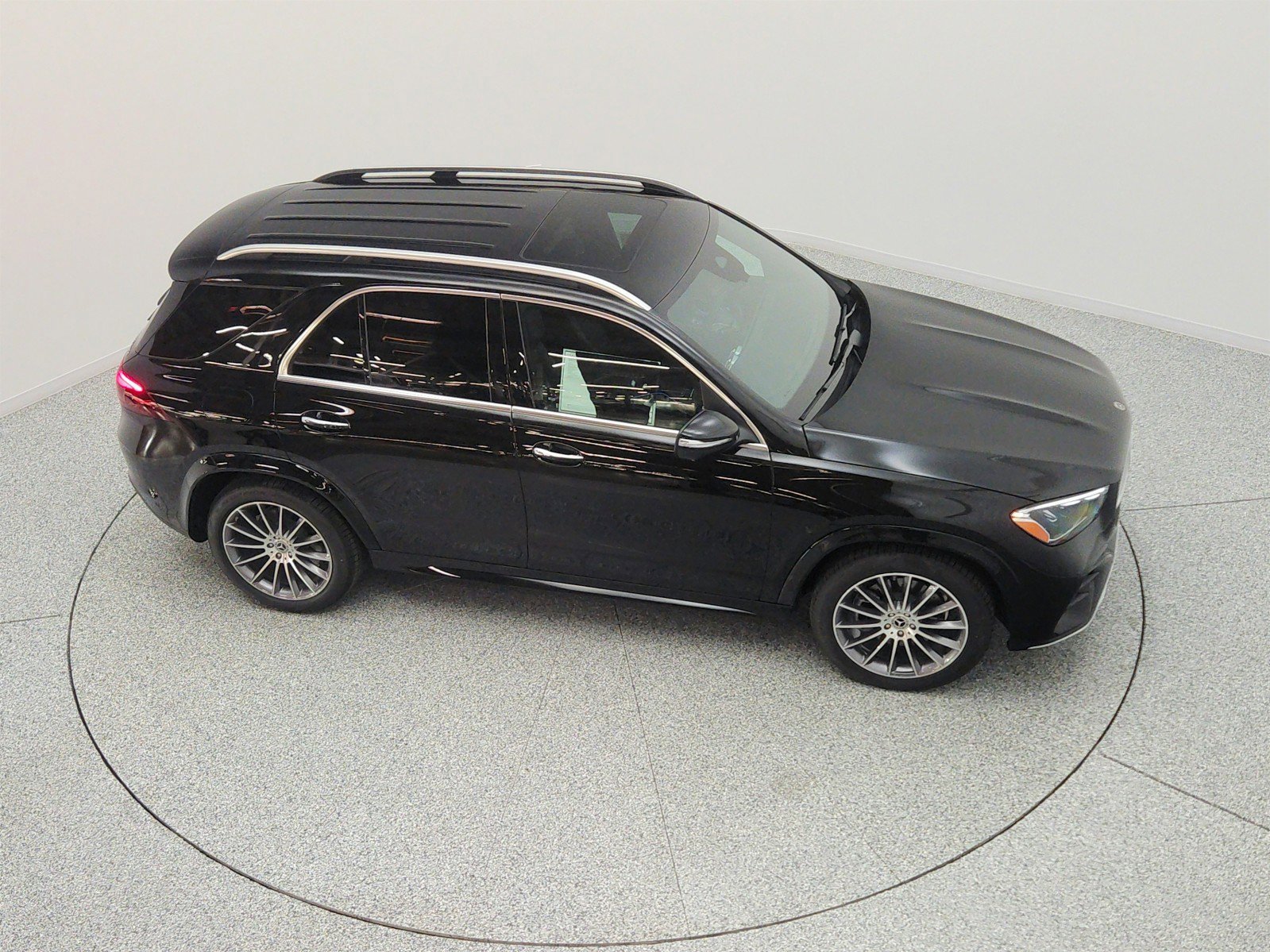 New 2026 Obsidian Black Metallic Mercedes-Benz GLE 580 4MATIC® SUV image 49