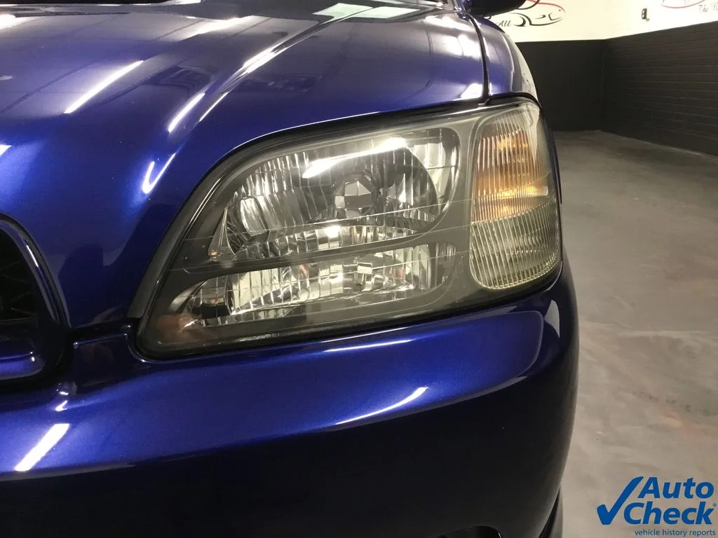 Used 2001 Blue Subaru GT image 17
