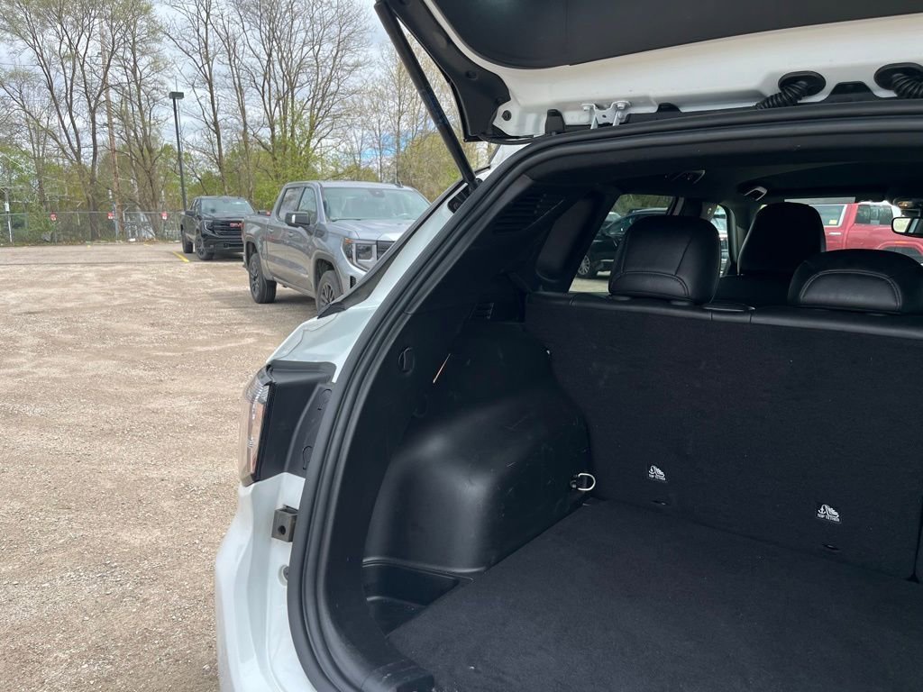 2025 Jeep Compass Trailhawk - Photo 12