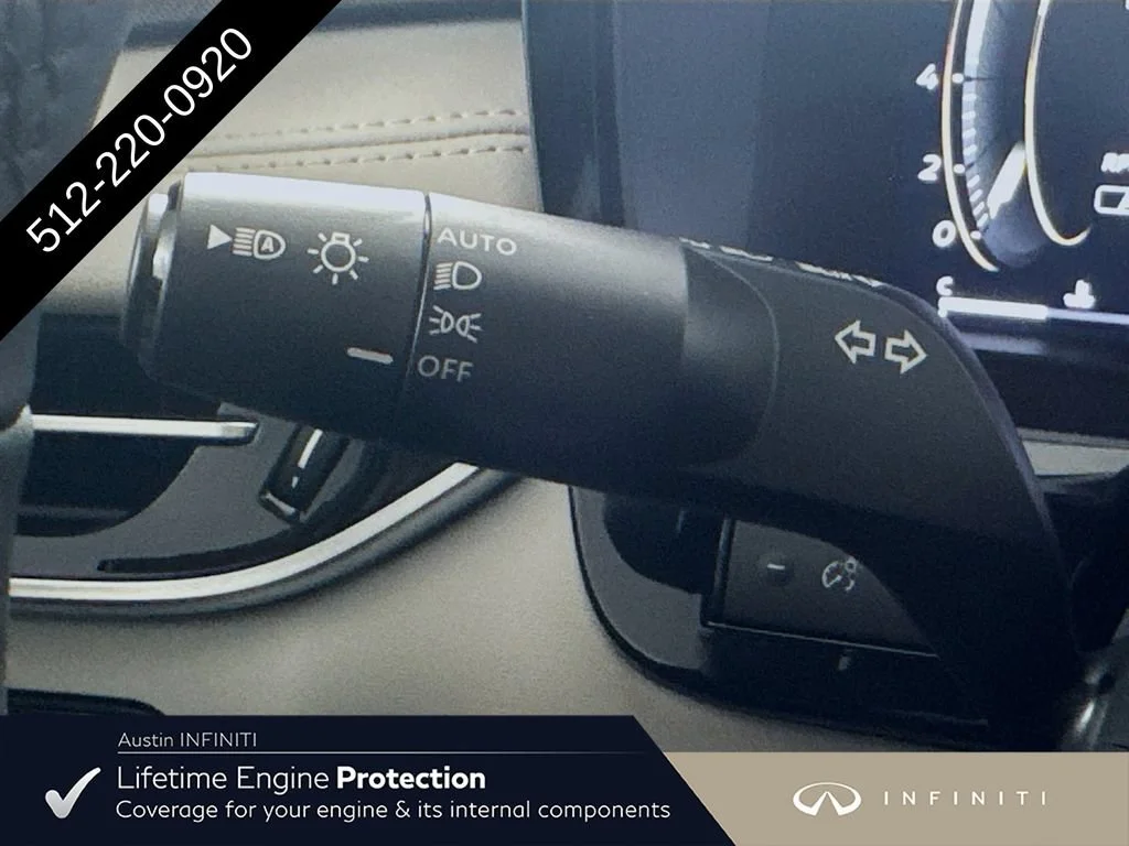 New 2027 White INFINITI LUXE image 14