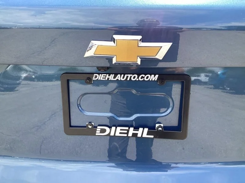 New 2027 Lakeshore Blue Metallic Chevrolet LT image 11