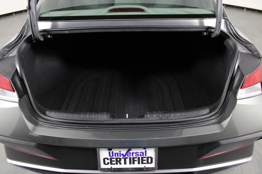 Used 2024 Gray Hyundai SEL image 16
