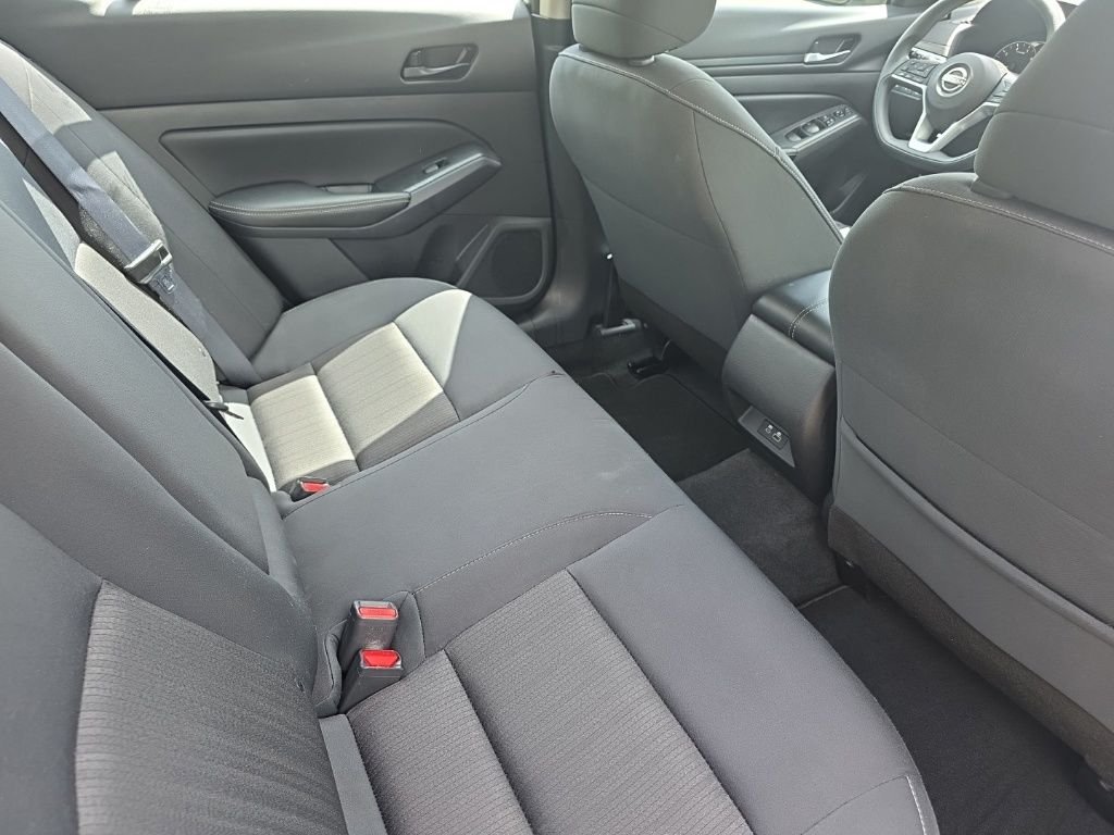 2025 Nissan Altima SV - Photo 16