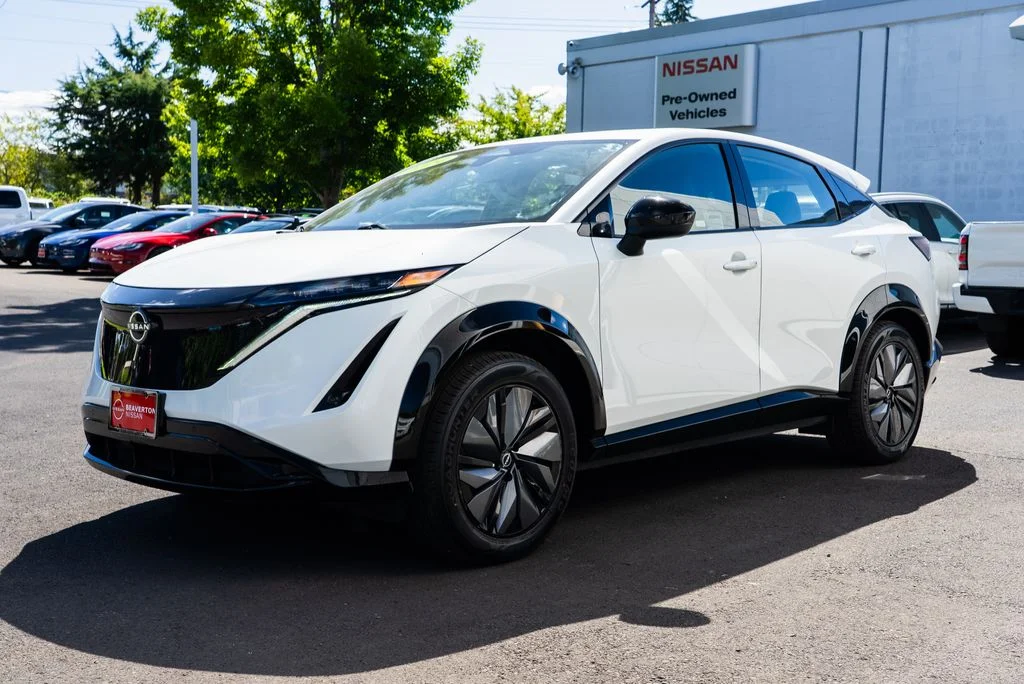 Used 2024 White Nissan ENGAGE e-4ORCE image 3