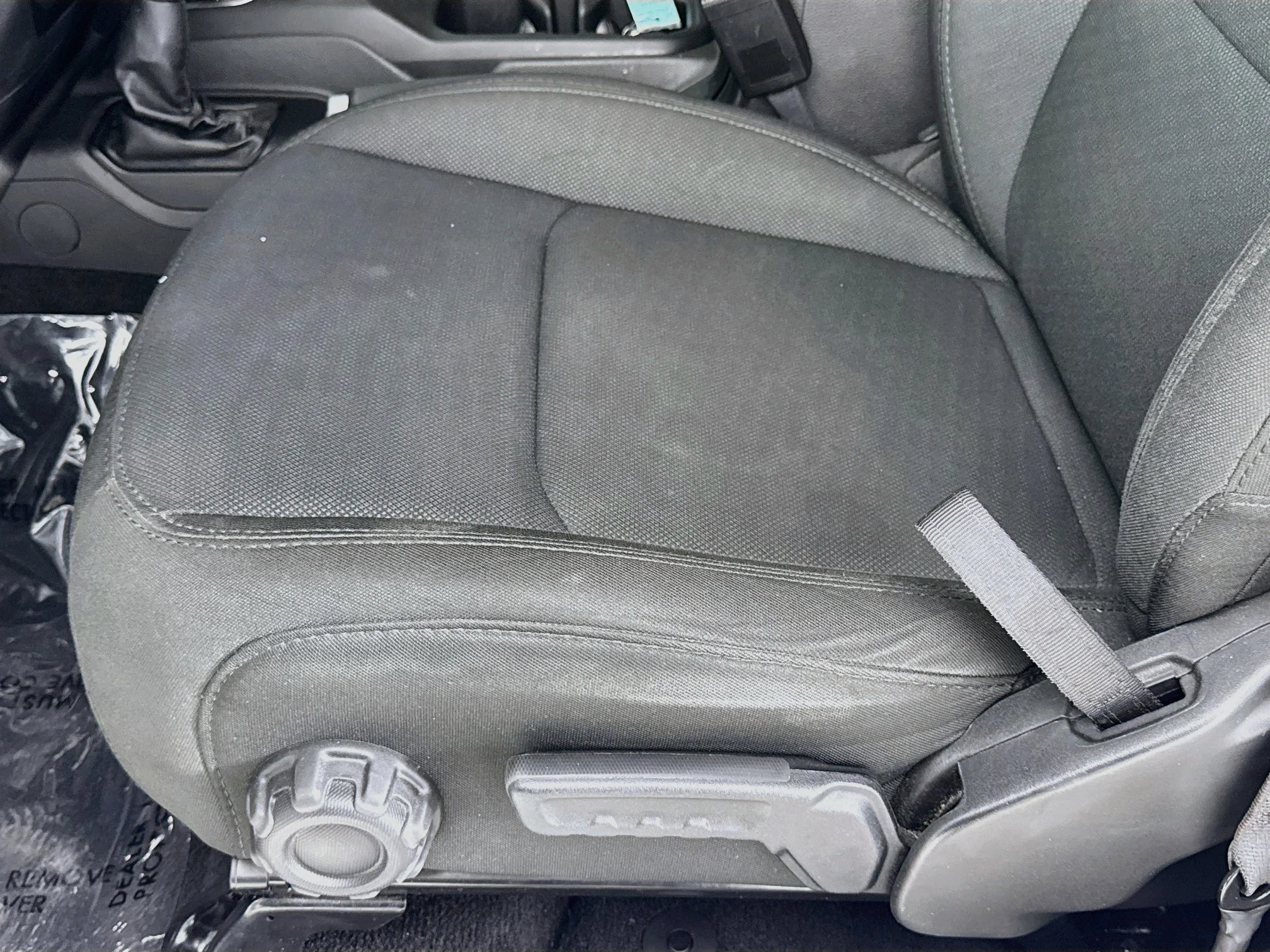 Used 2022  Jeep Sport S image 20