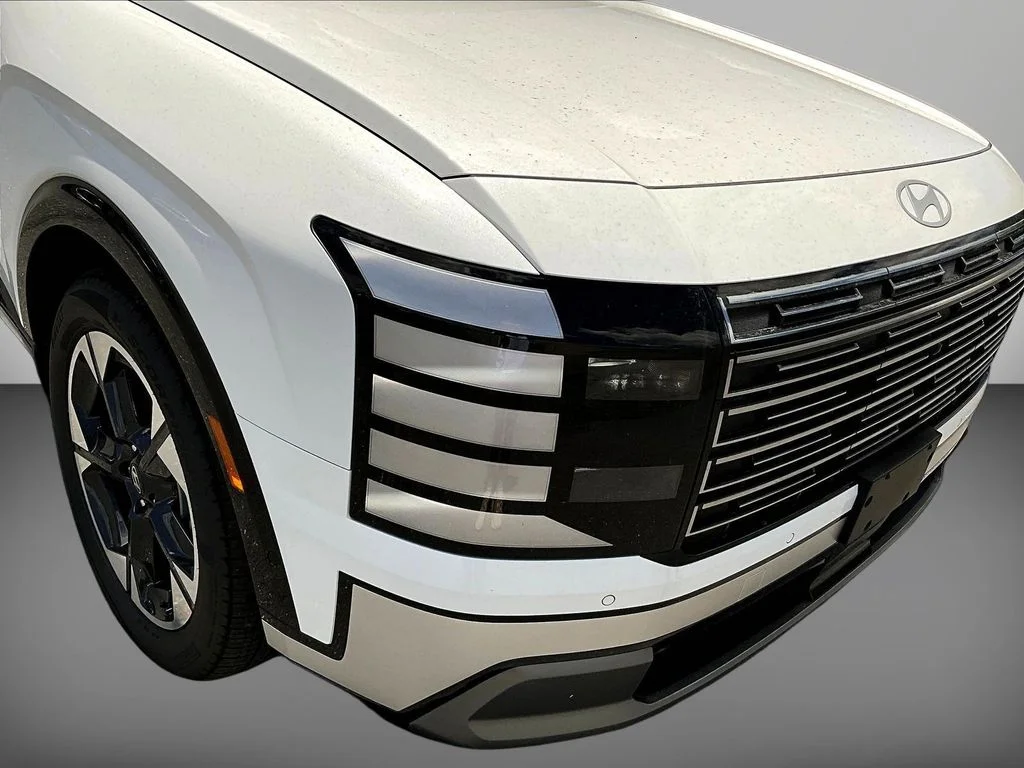New 2026 White Hyundai Limited image 33