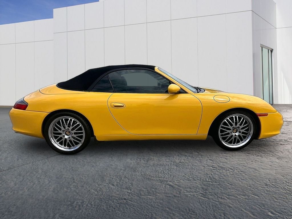 Used 2002 Yellow Porsche Carrera image 8