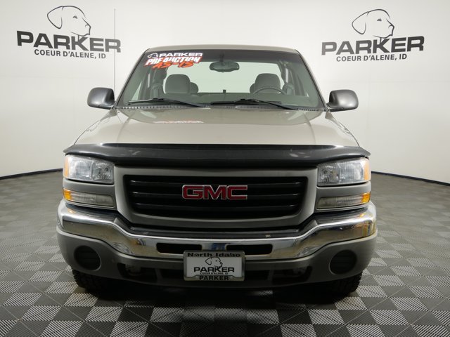 Used 2003 Pewter Metallic GMC  image 3