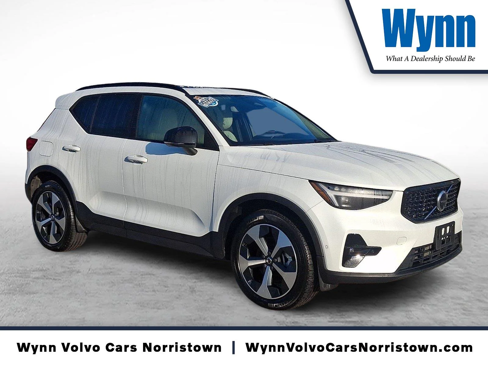 2026 Volvo XC40