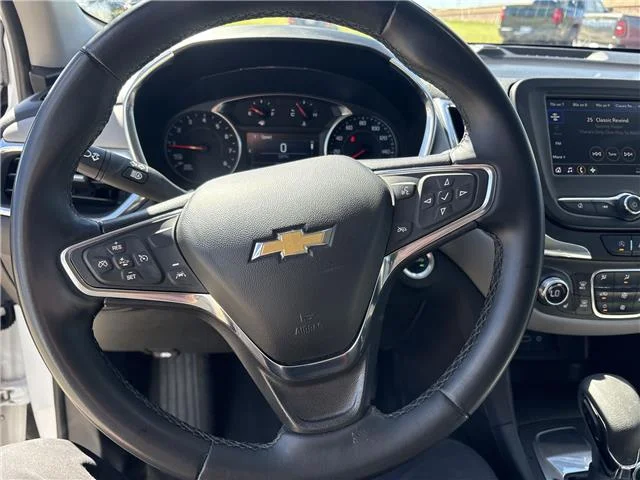 Used 2024 Summit White Chevrolet LT w/1LT Front-Wheel Drive image 18