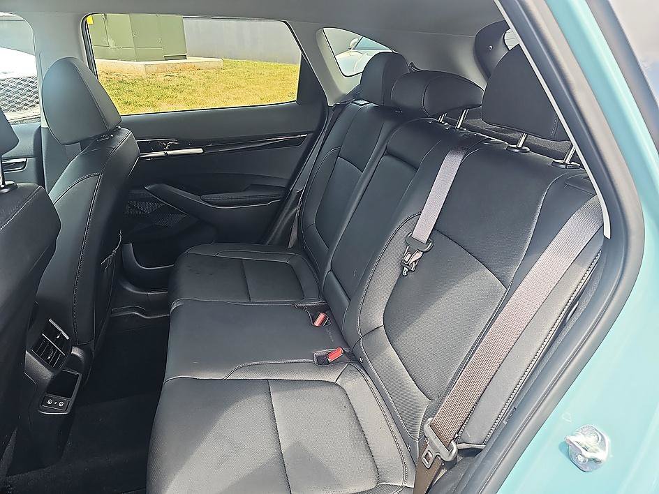 Used 2024 Pluton Blue/Black Roof Kia SX AWD image 30