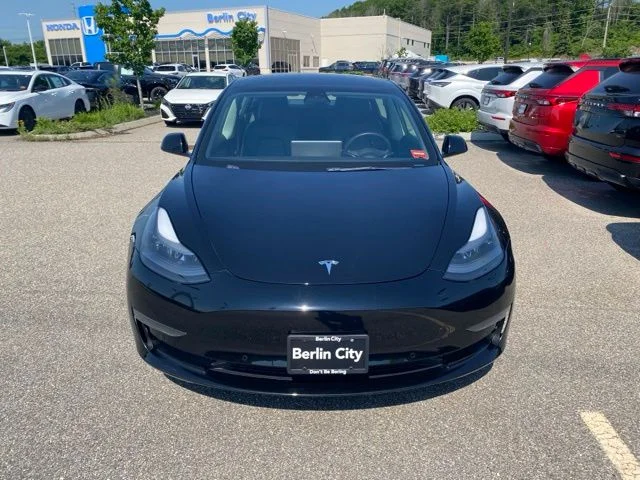 Used 2022 Solid Black Tesla Long Range image 35
