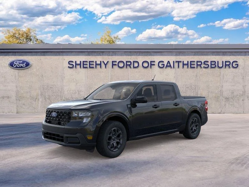 New 2026 Shadow Black Ford XLT image 2