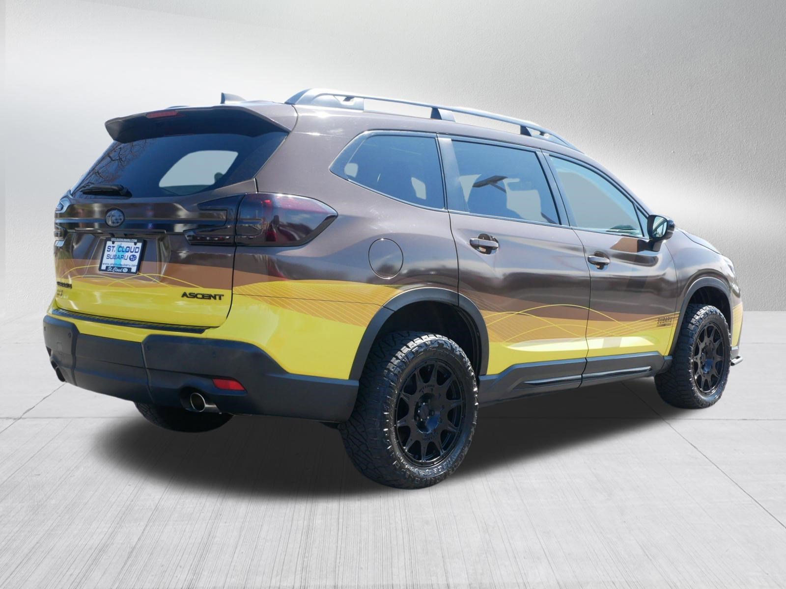 Used 2024 Cosmic Blue Pearl Subaru Touring image 7