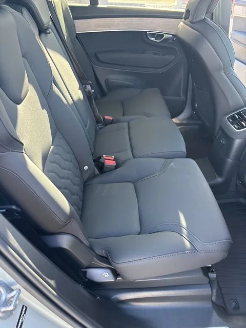 New 2026 Vapour Grey Volvo Plus image 42