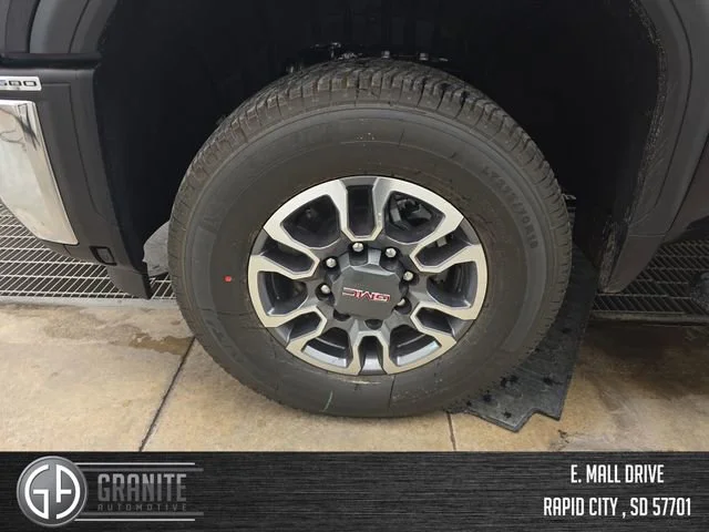 New 2026 Titanium Rush Metallic GMC SLT image 27