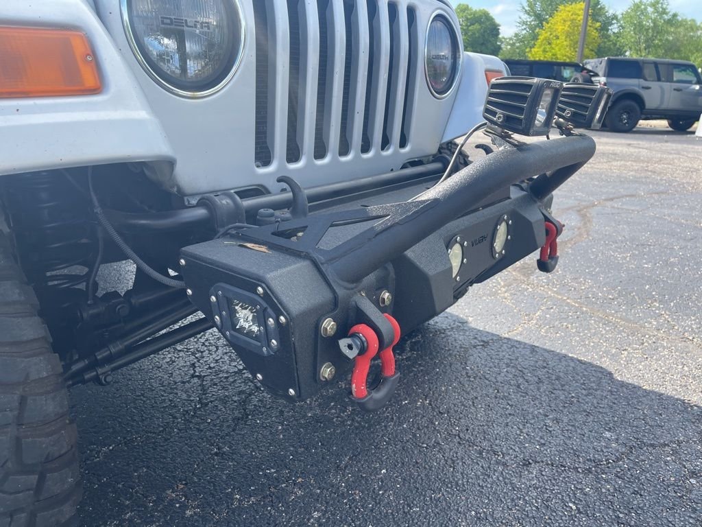 Used 2006 Silver Jeep Rubicon image 12