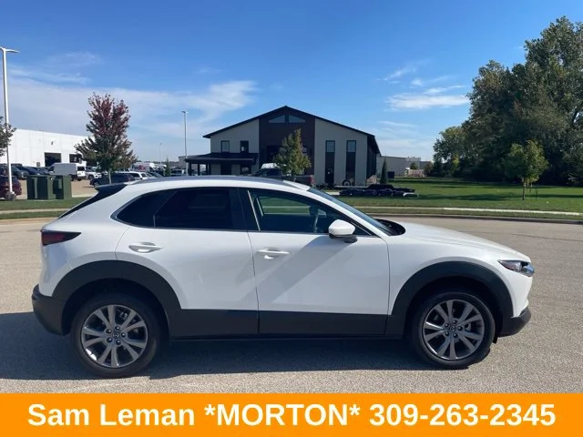 Used 2025 White Mazda 2.5 S Preferred Package image 2
