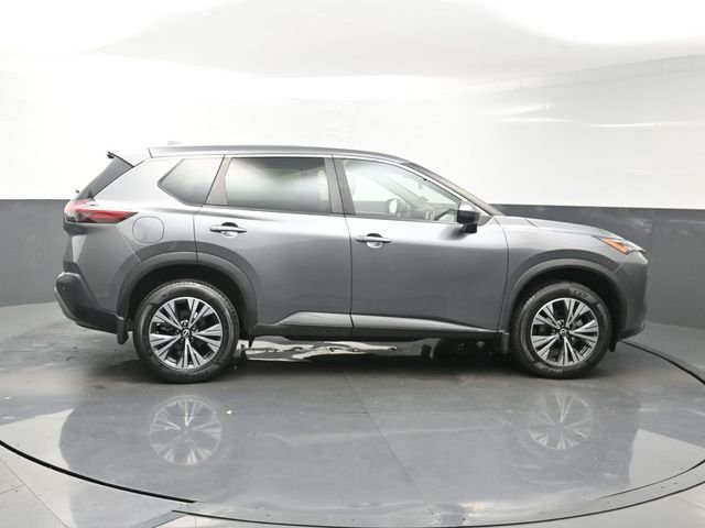 Used 2023 Gray Nissan SV image 8