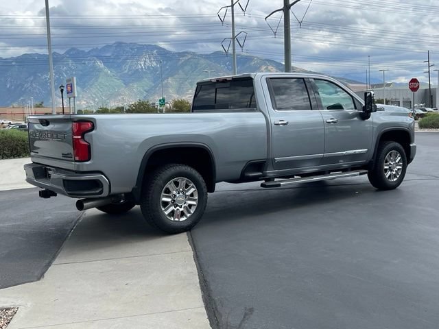 2026 Chevrolet Silverado 3500 HD High Country - Photo 7
