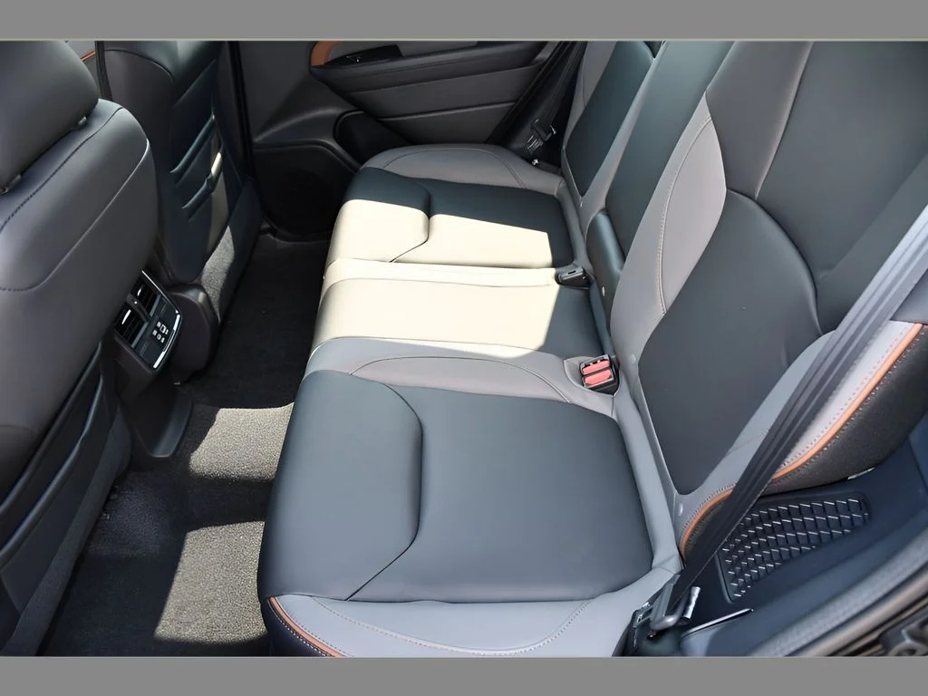 Used 2026 Black Subaru Sport Hybrid image 15