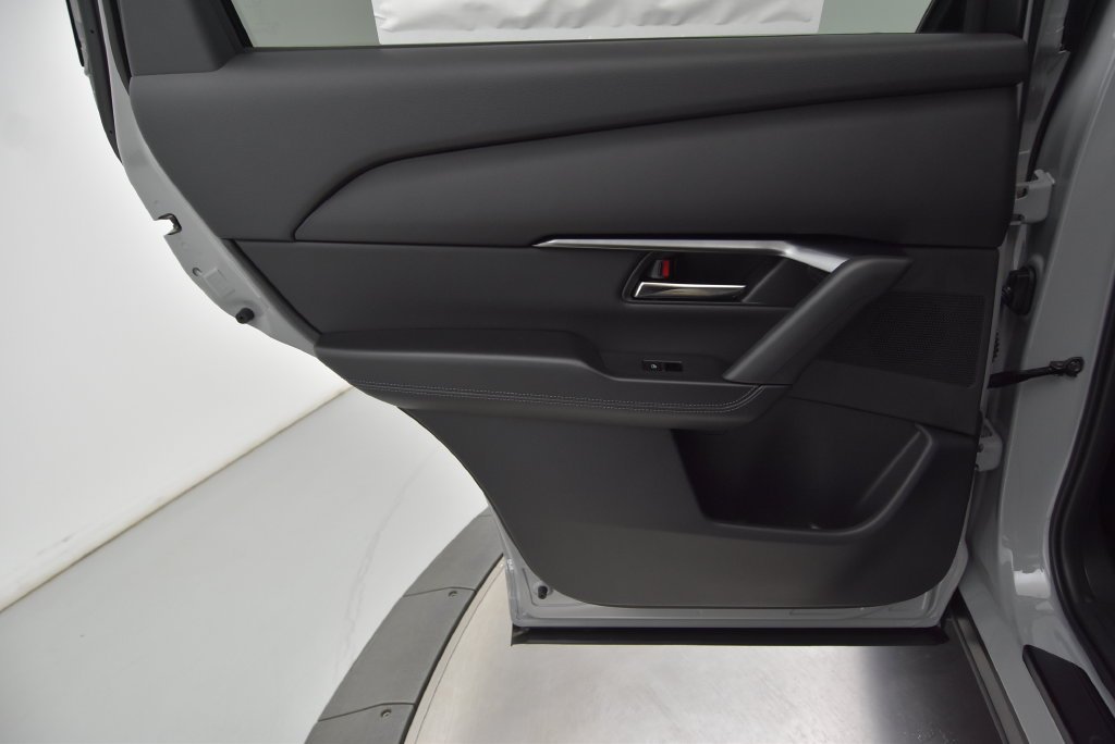 New 2026 Aero Gray Metallic Mazda 2.5 S Select AWD image 32