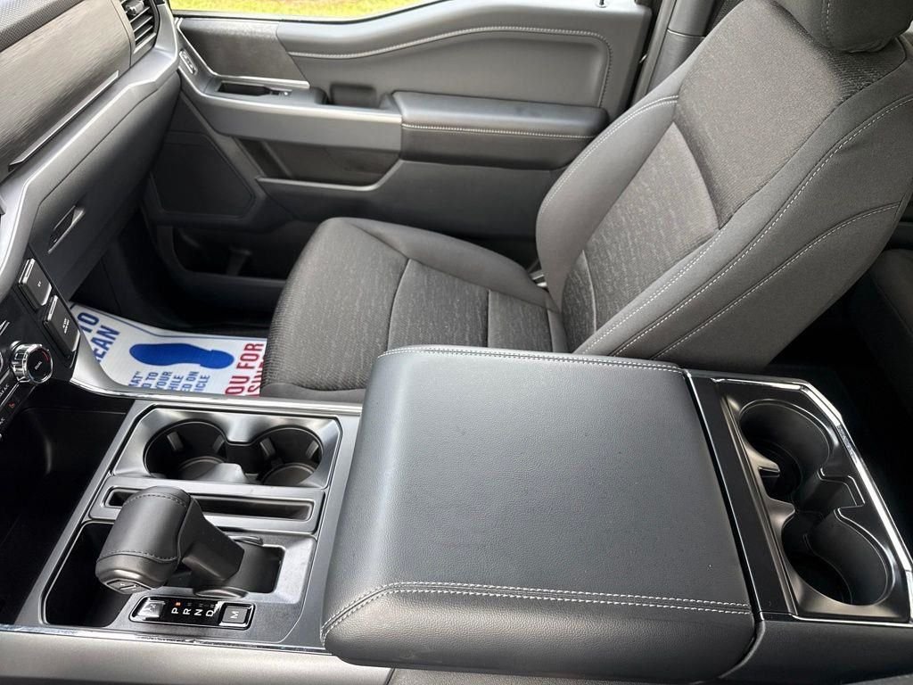New 2026 Agate Black Metallic Ford XLT image 36