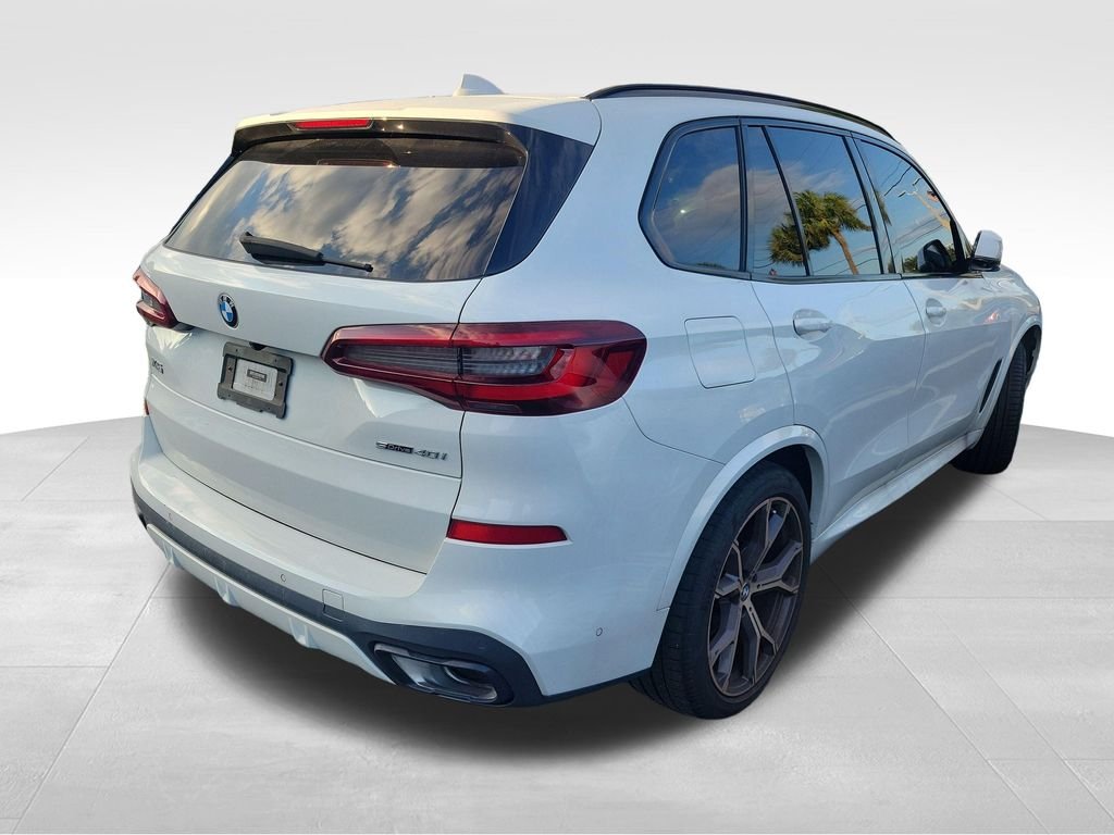 Used 2023 Alpine White BMW sDrive40i image 12