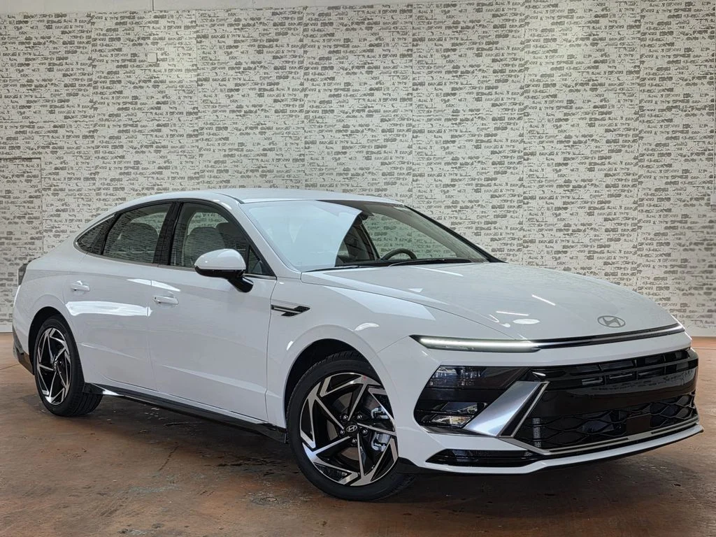 New 2026 Serenity White Hyundai SEL Sport image 1