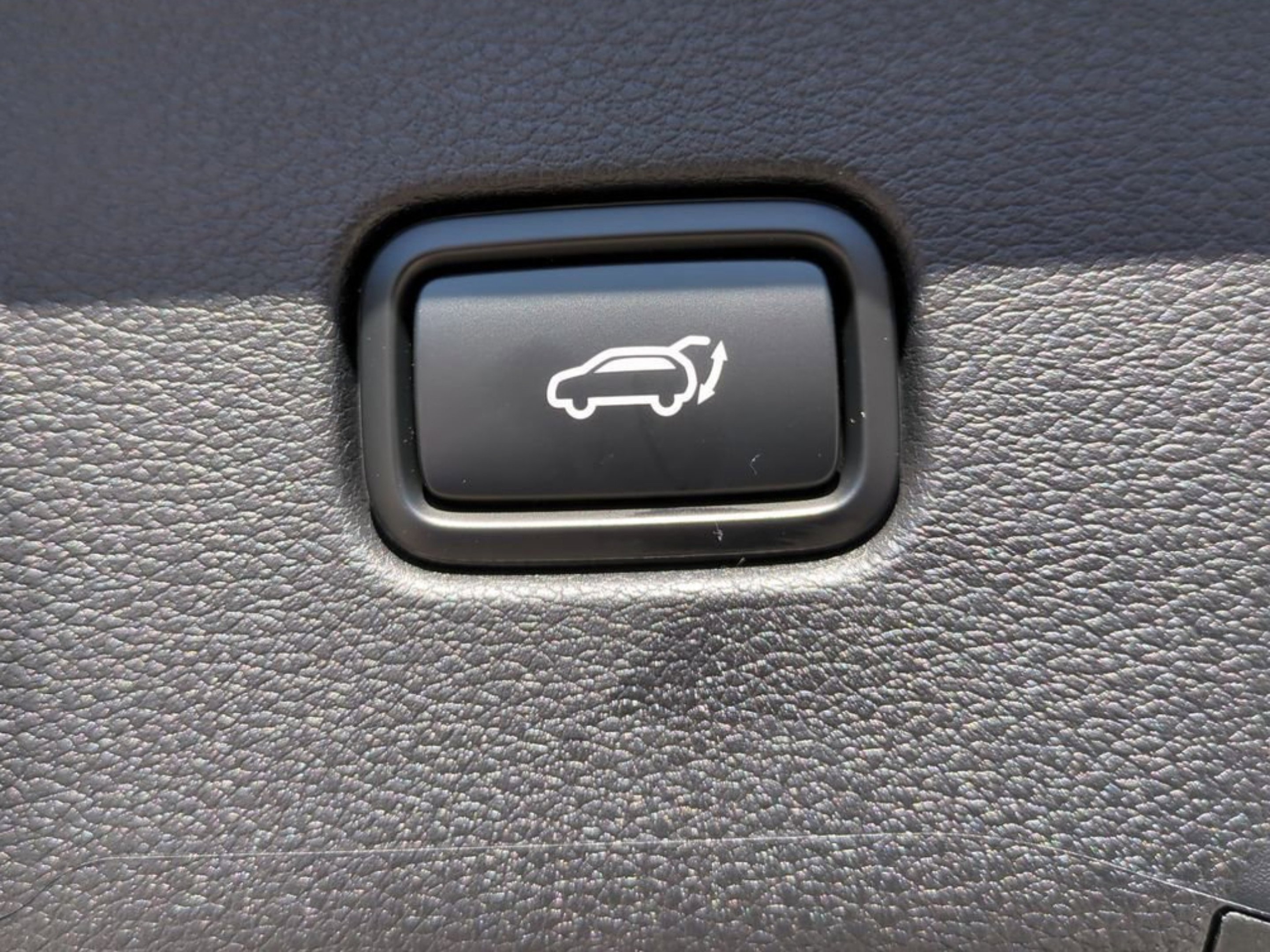 New 2026 Ebony Black Kia EX image 17