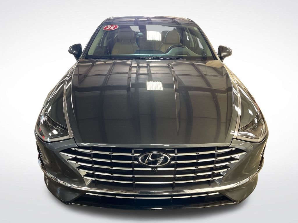 Certified Used 2023 Gray Hyundai Limited image 9