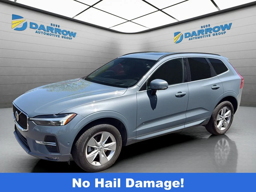 2022 Volvo XC60 B5 Momentum AWD's photo