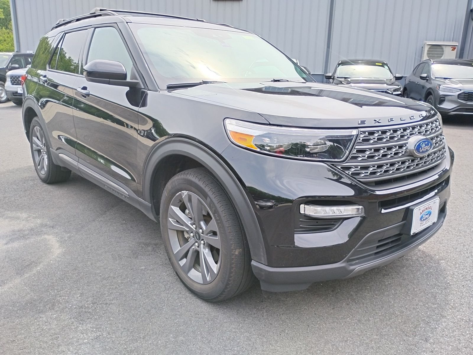 Certified Used 2023 Black Ford XLT image 1