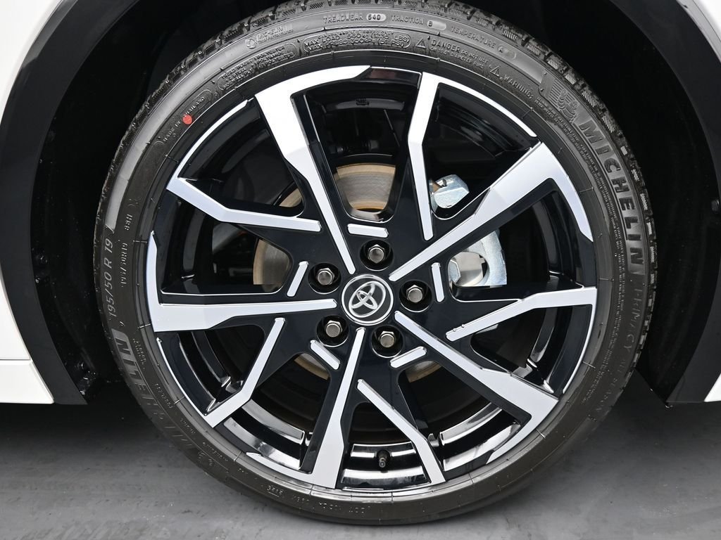 New 2026 Wind Chill Pearl <sup>1</sup> Toyota  XSE image 10