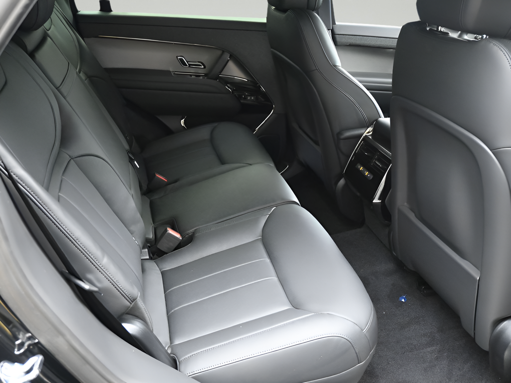 2025 Land Rover Range Rover Sport Dynamic SE - Photo 9