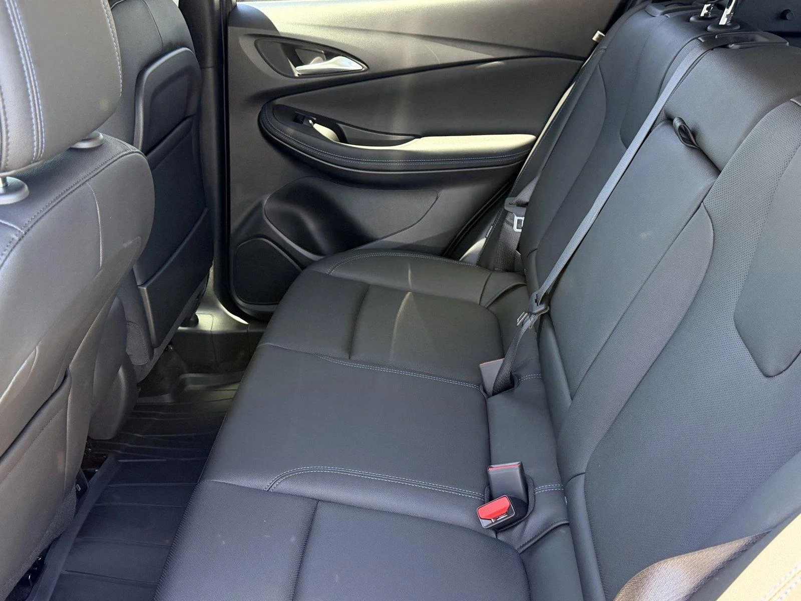 New 2026 Ebony Twilight Metallic Buick Sport Touring image 13