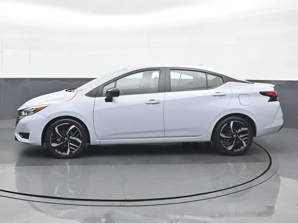 Used 2024 Gray Nissan 1.6 SR image 3