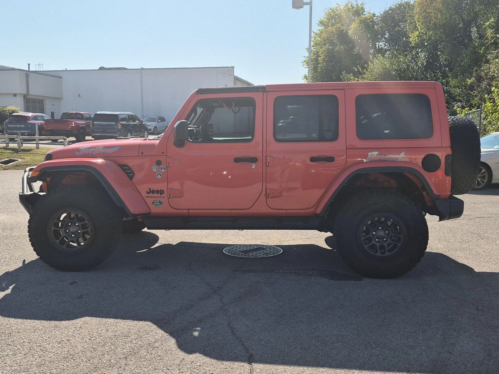 Used 2023 Punkn Metallic Clearcoat Jeep Willys image 2