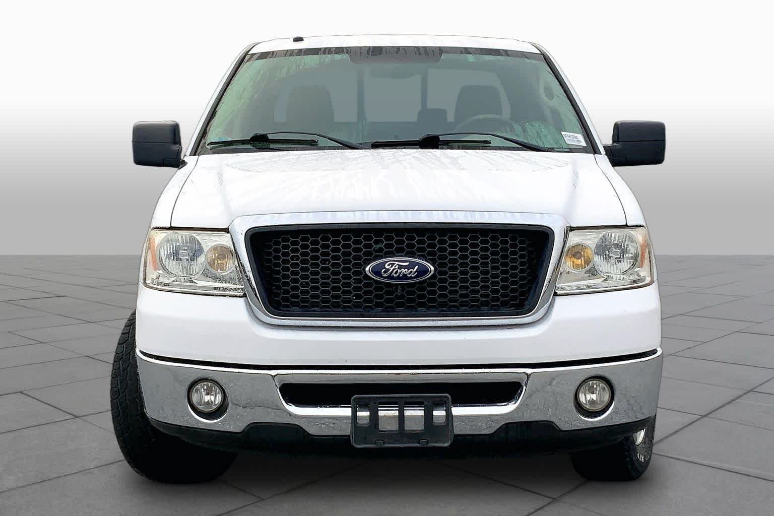Used 2008 Oxford White Ford XLT image 3