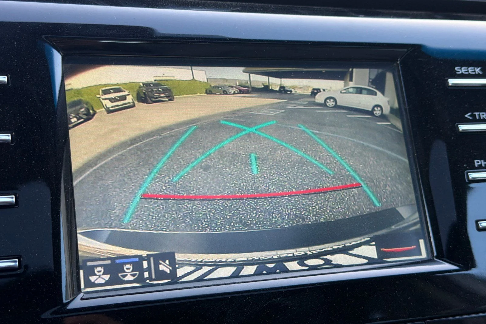 Used 2018 Gray Toyota SE image 20