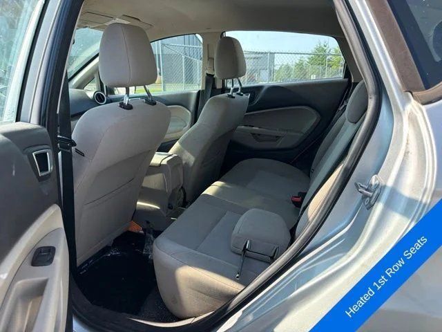 Used 2016 Ingot Silver Ford SE image 9