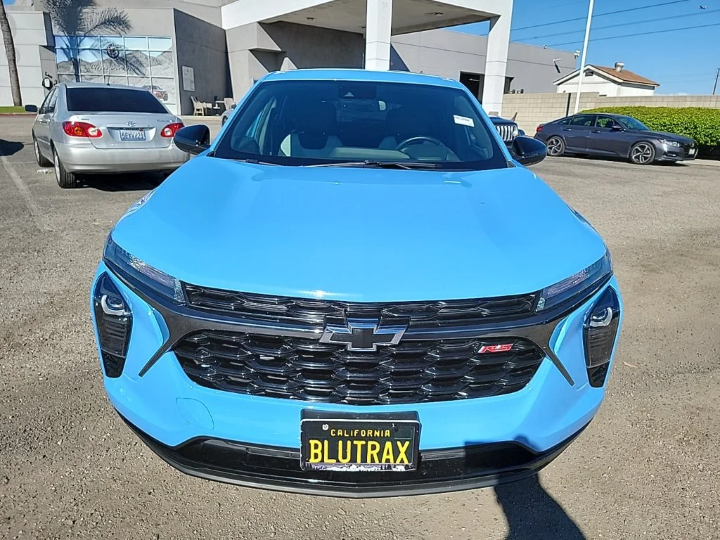 Used 2024 Blue Chevrolet 1RS image 2
