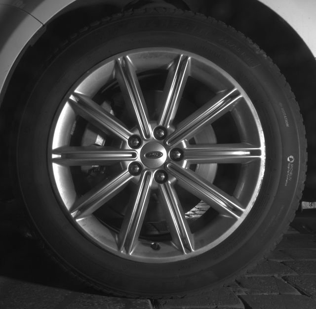 Used 2019 White Ford Limited image 9