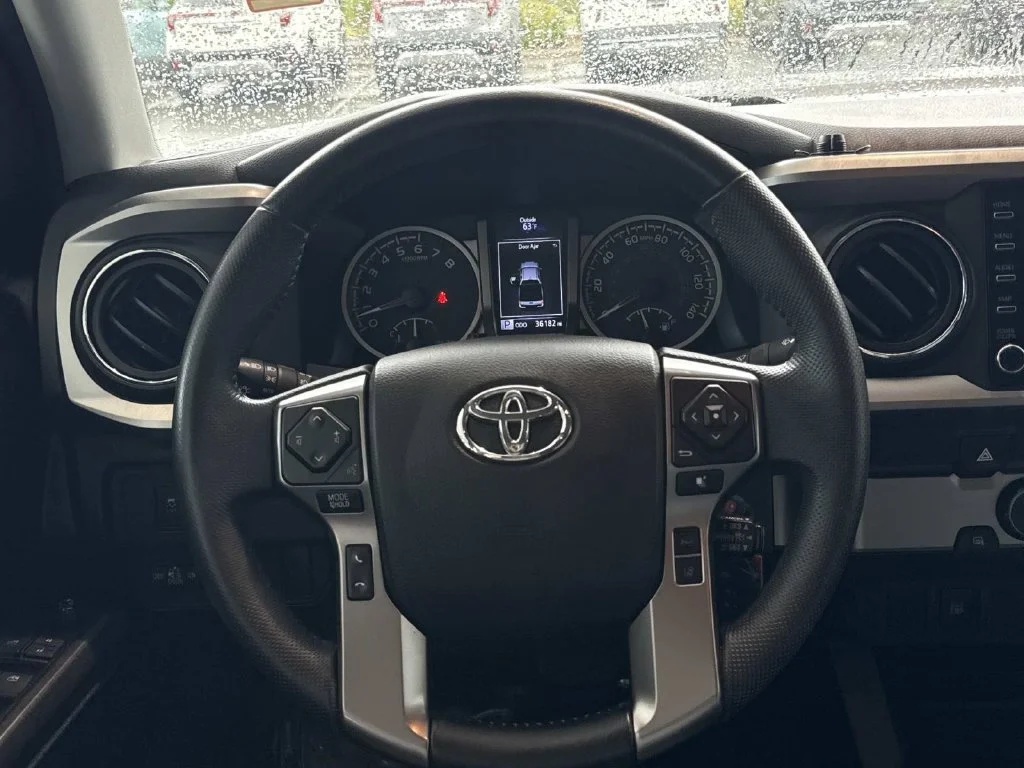 Used 2021 Silver Toyota SR5 image 16