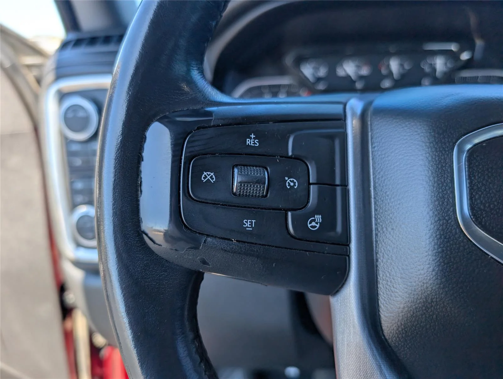 Used 2021 Cayenne Red Tintcoat GMC SLT image 28
